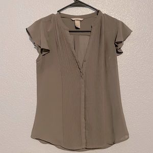 Women’s Button Up Shirt